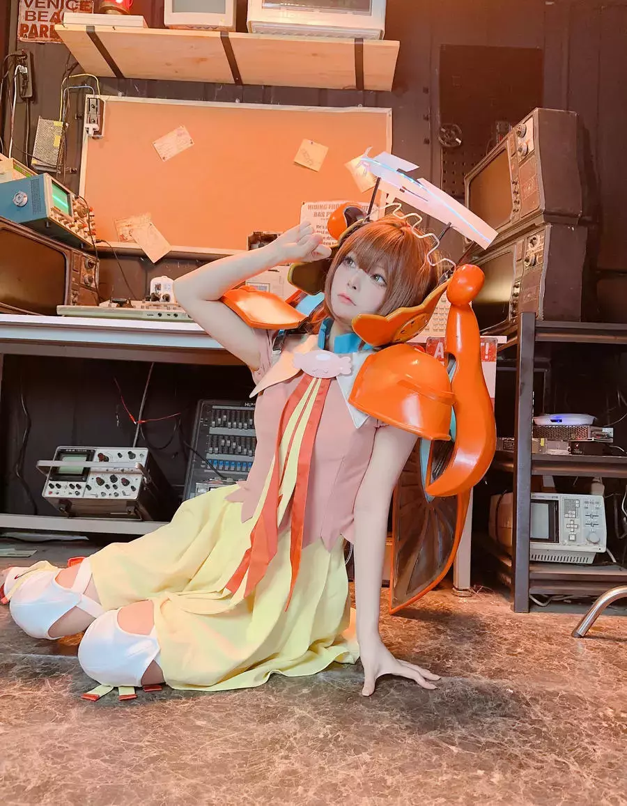 No.018 – 无暗英雄 小呆 [20P] 氧气美女 雪肌如玉 楚楚动人写真-丽图社