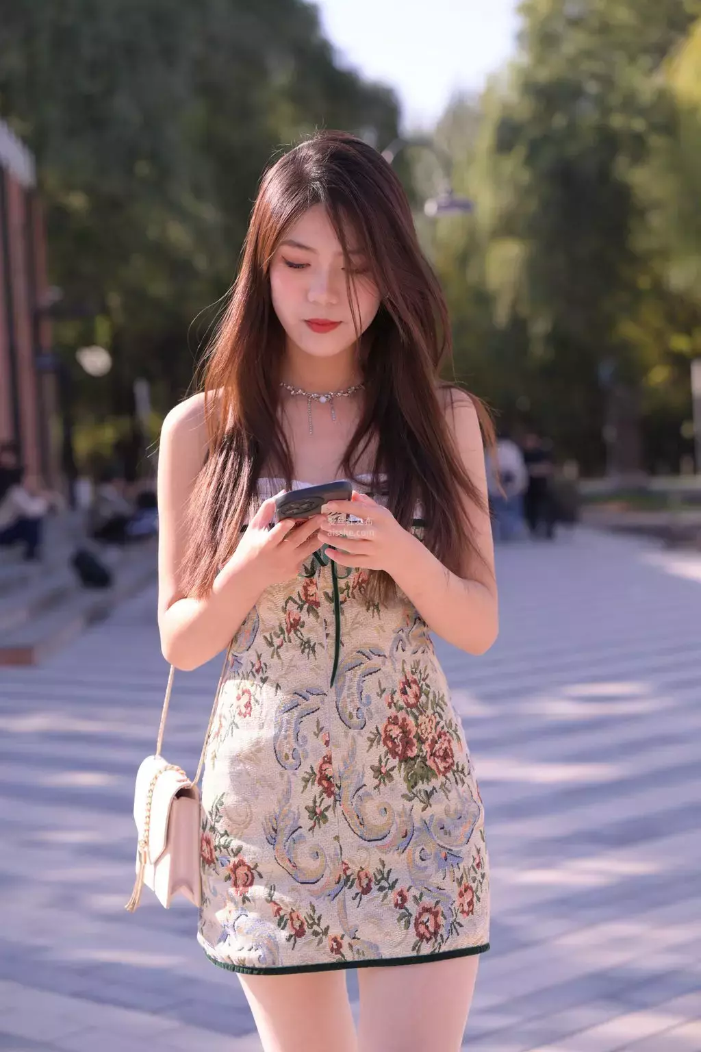 精选街拍作品 NO.2070 许季冬浪漫6 街拍收藏大师-丽图社