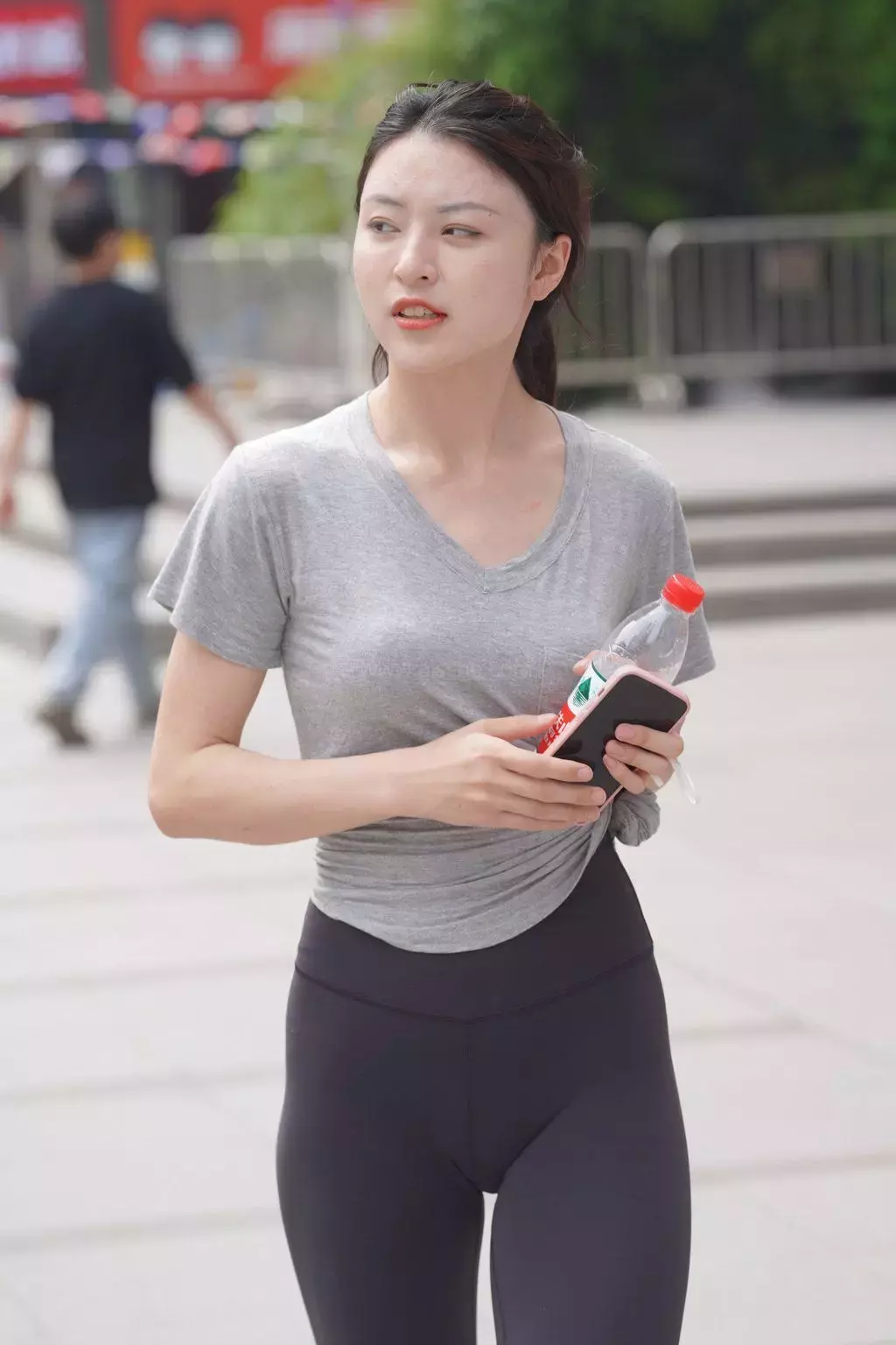 精选街拍作品 NO.1229 隐藏的爱恋8 街拍牛仔裤-丽图社