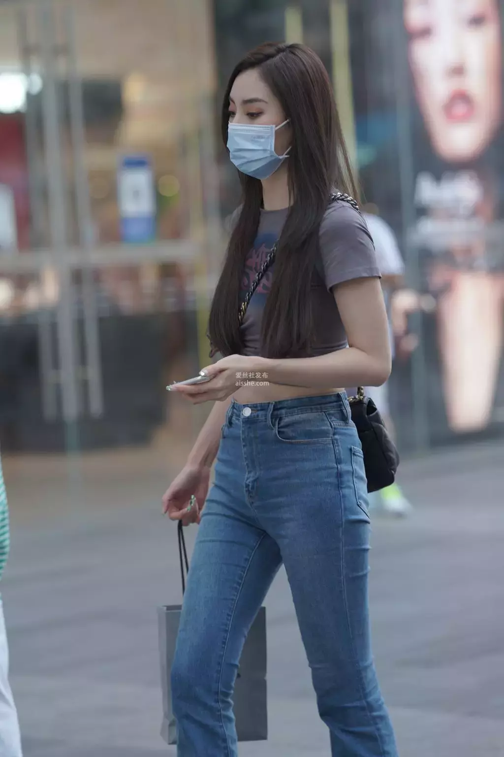 精选街拍作品 NO.1898 牛仔裤小姐姐 街拍美女图片大全-丽图社