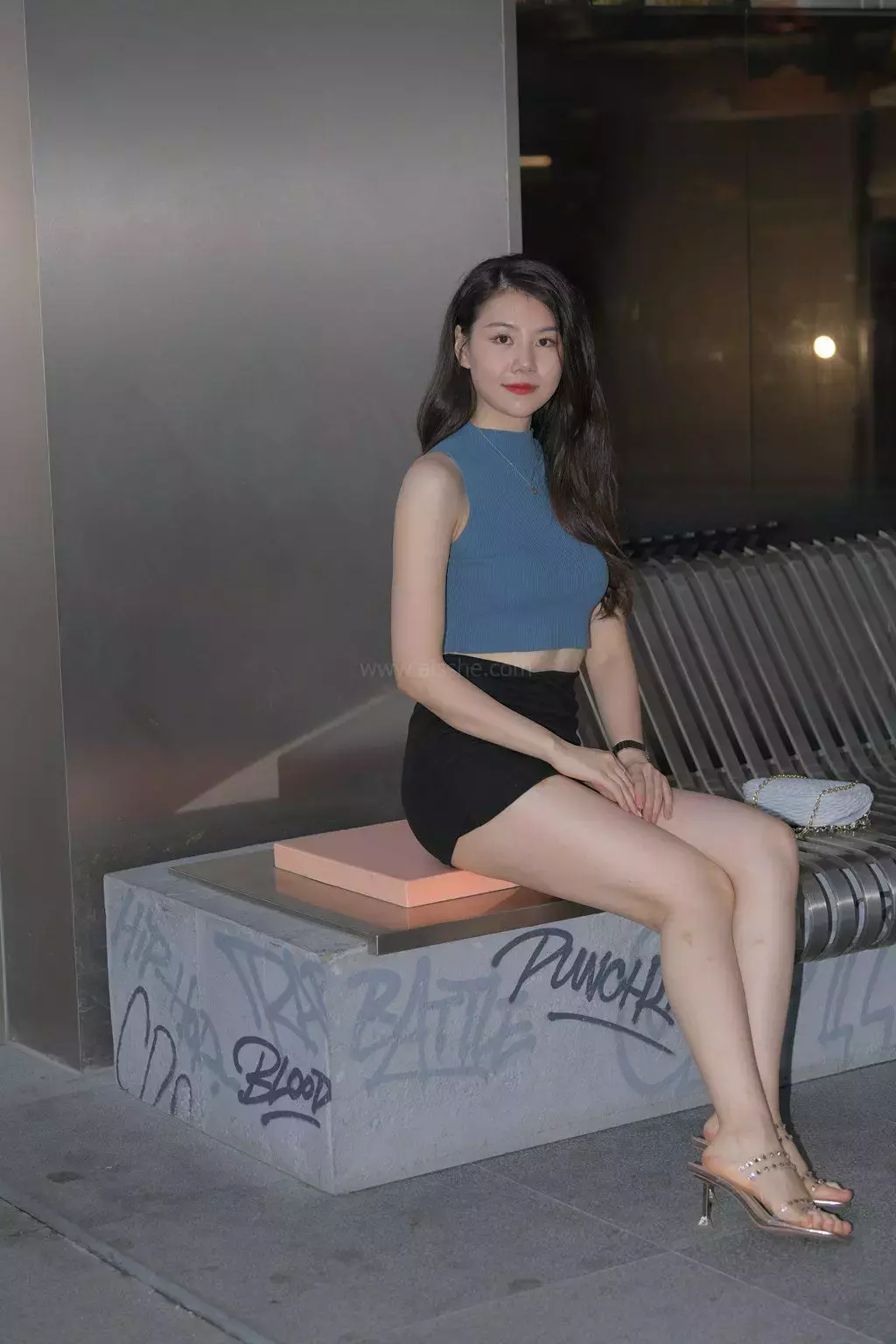 精选街拍作品 NO.1130 包臀群美女8 街拍美女三里屯最火-丽图社