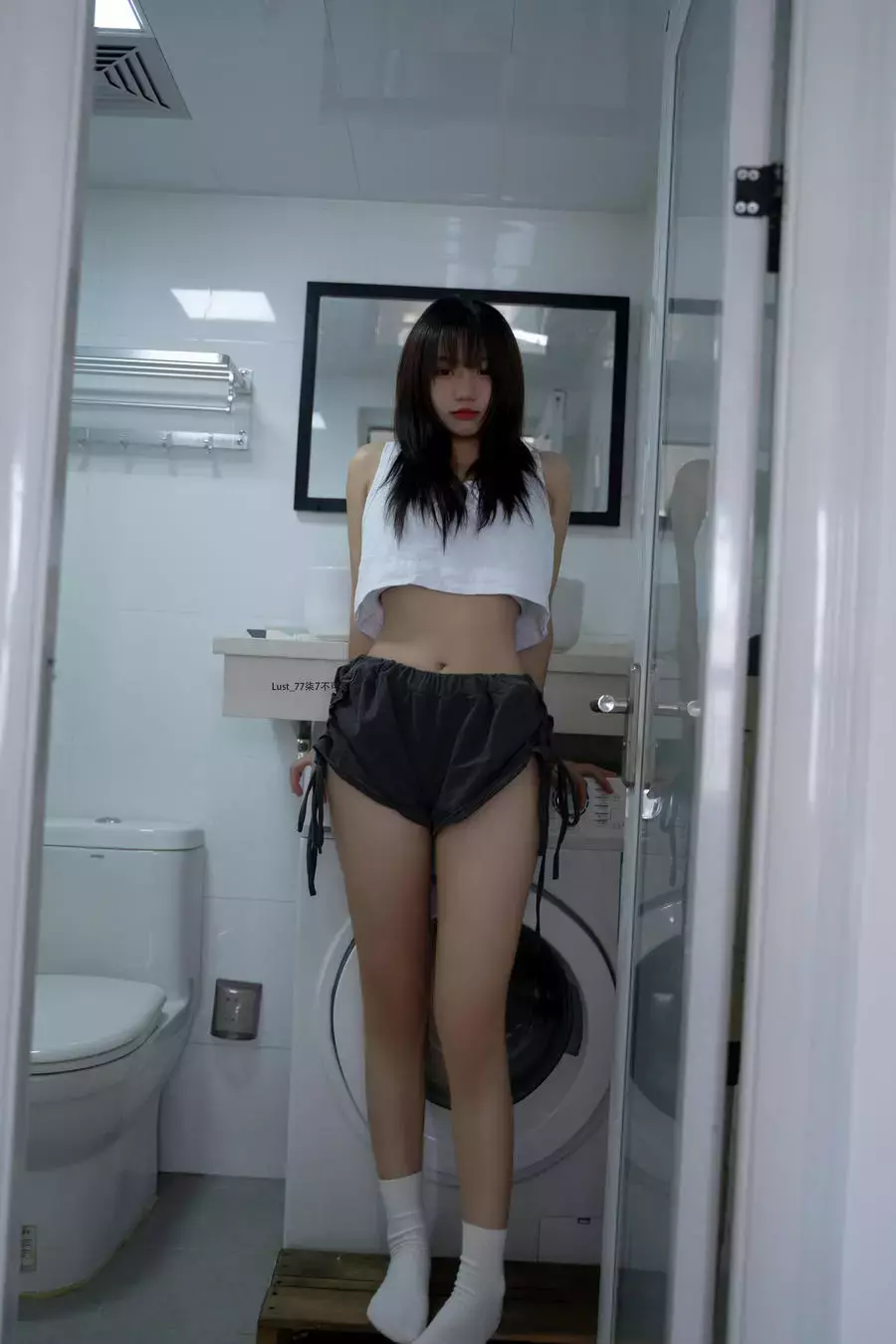 No.039 – 初恋背心 [117P] 时尚美女写真壁纸图片照-丽图社