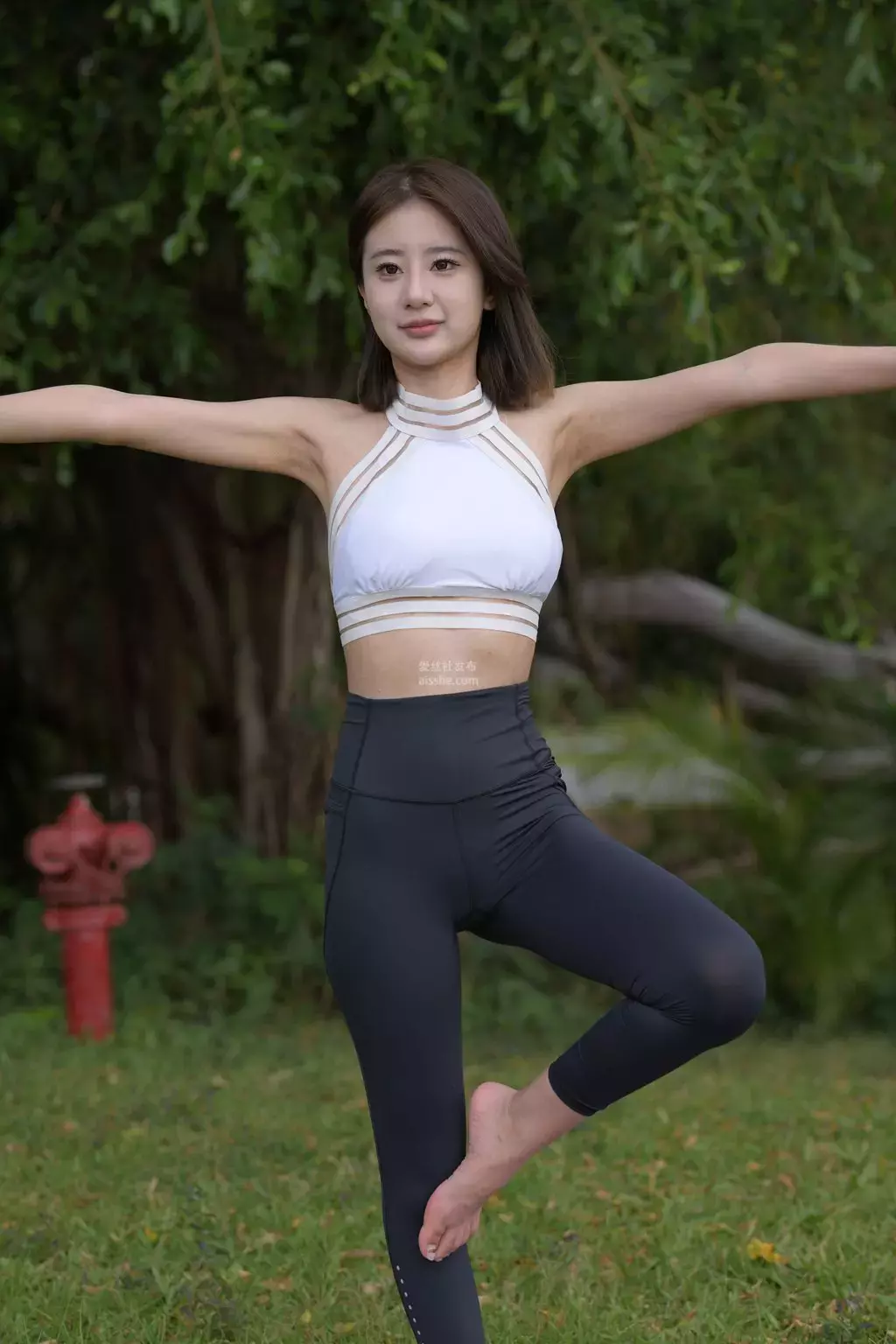 精选街拍作品 NO.2149 悠悠我心4 街拍长腿丝袜高跟美女写真集-丽图社