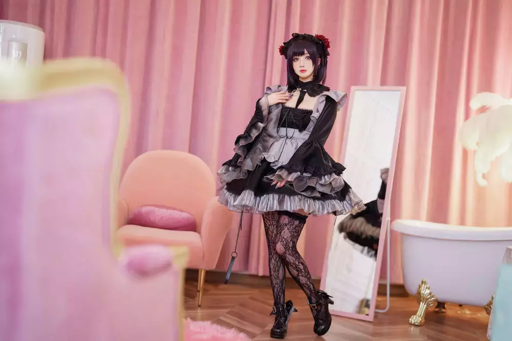 No.088-更衣人偶坠入爱河 喜多川海梦cos黑江雫女仆装 – gal-纯享版 [40P] 绝美身材高清美女壁纸写真-丽图社