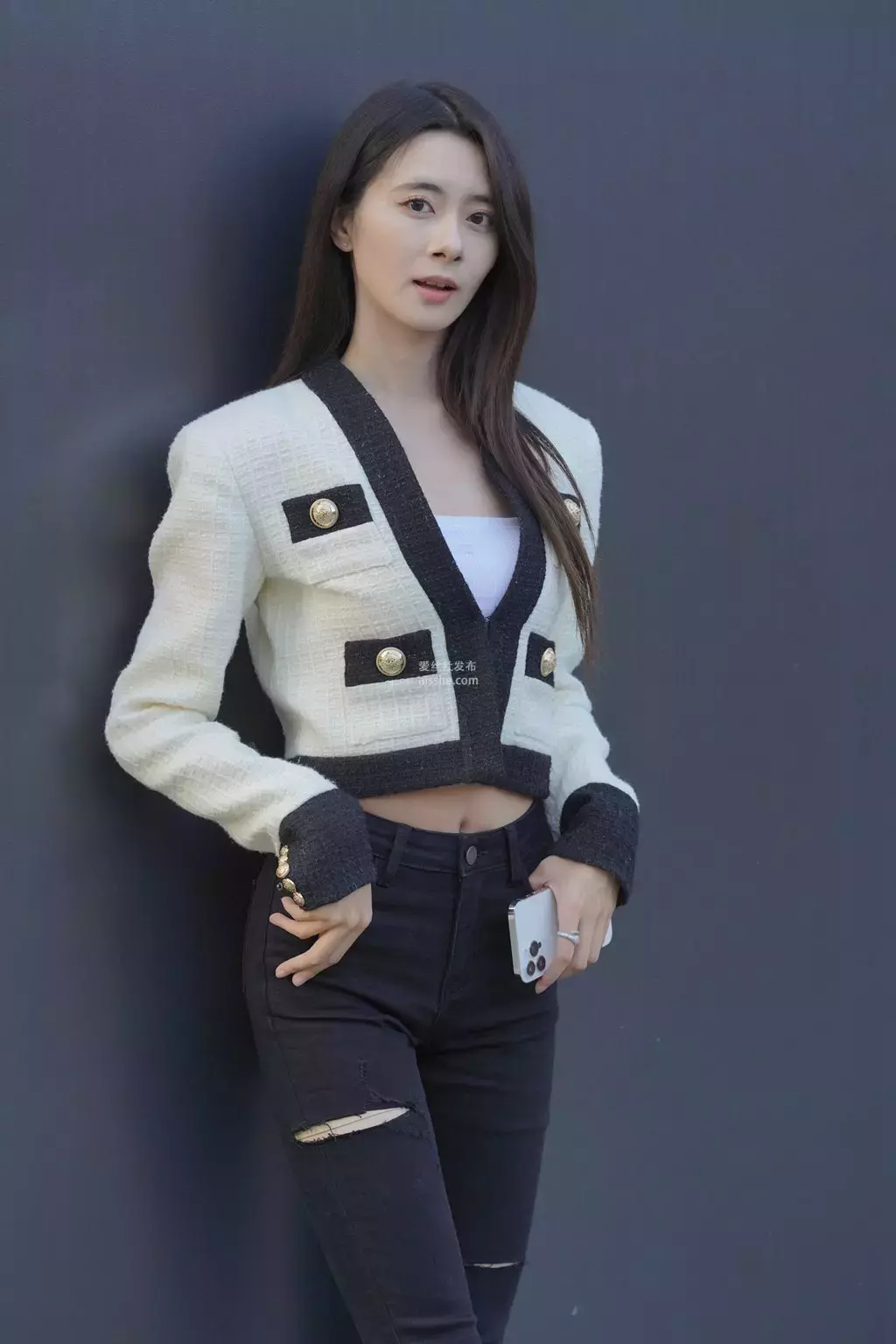 精选街拍作品 NO.2396 飒爽长靴牛仔 街拍旋风族-丽图社