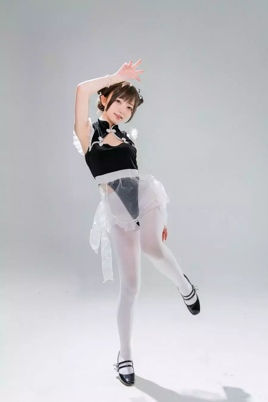 No.009-高叉小熊猫 [85P] 百变时尚美女穿搭照片-丽图社