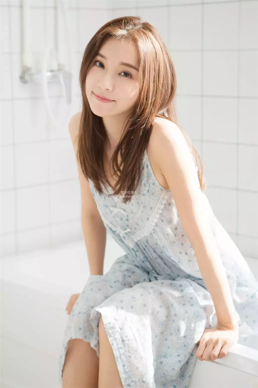 [YALAYI雅拉伊] 2023.10.05 NO.1073 淡淡芳香 性感美女图片-丽图社