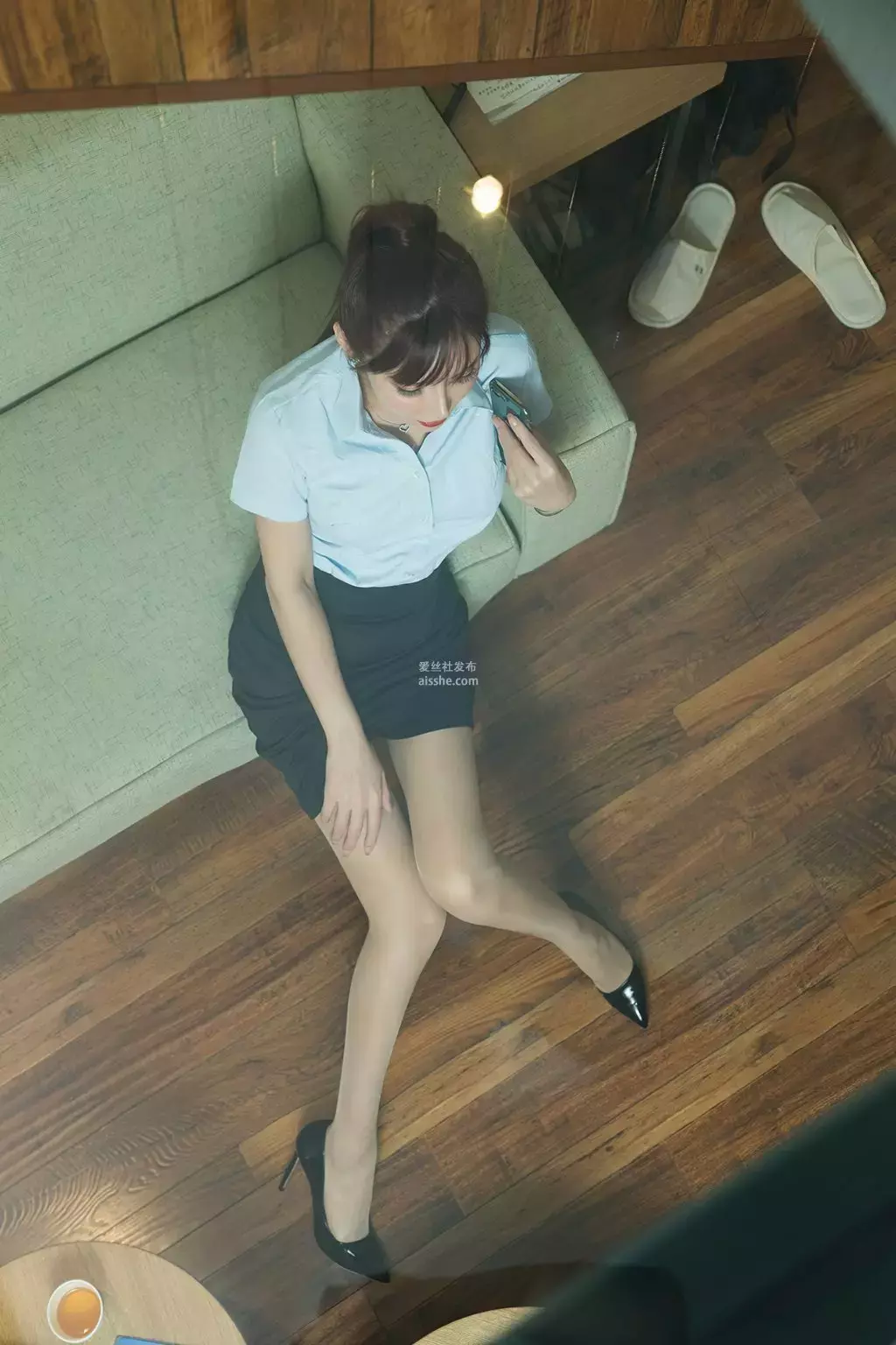 [TouTiao头条女神] No.S018 凤舞白沙VIP版玄子 容貌精致 大长腿撩人-丽图社