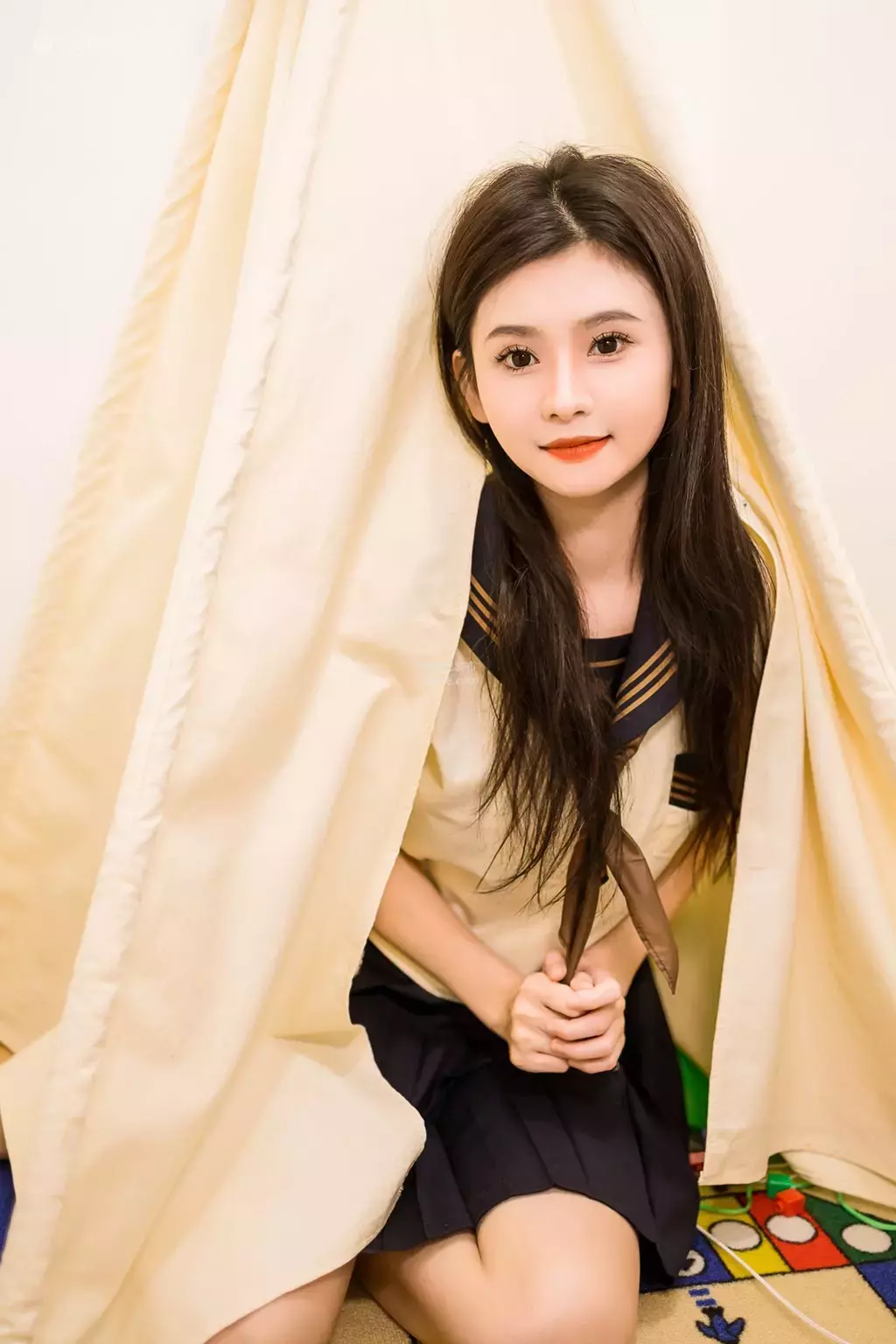 [YALAYI雅拉伊] 2023.08.31 NO.1061 今天就穿jk吧 若婷 美女迷人身材写真图片壁纸-丽图社