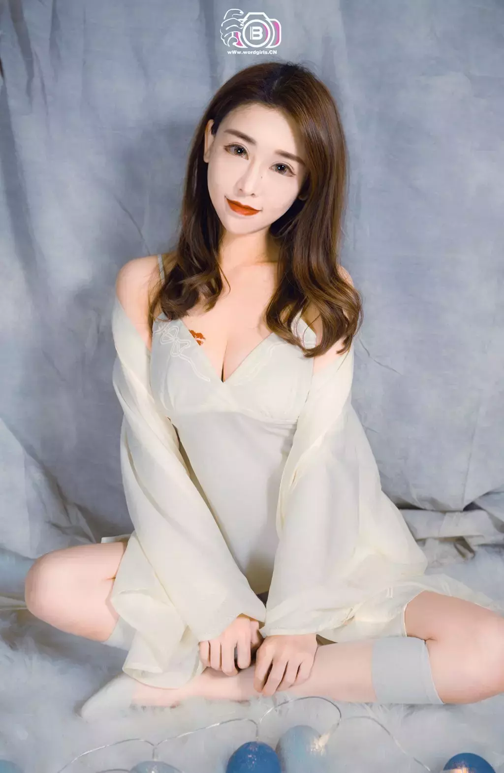 [宅急约WordGirls] No.001 草莓酱和柠檬酱的单身派对 身材凹凸有致的性感美女-丽图社