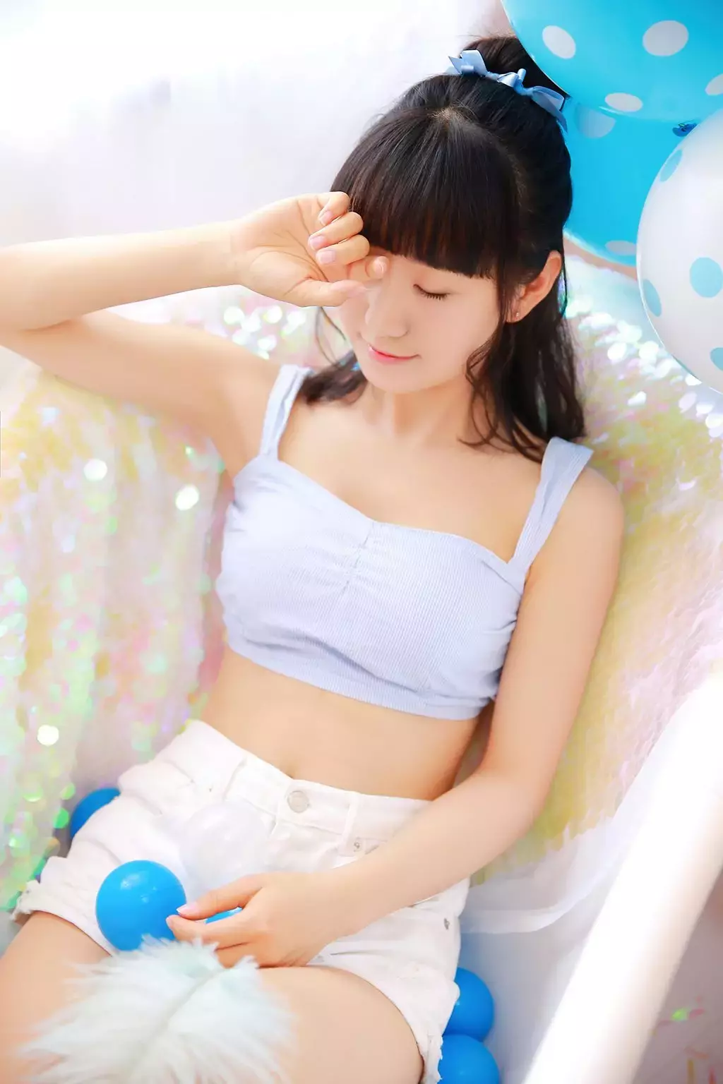 [YALAYI雅拉伊] 2022.06.28 No.946 青春时光 容貌精致 大长腿撩人-丽图社