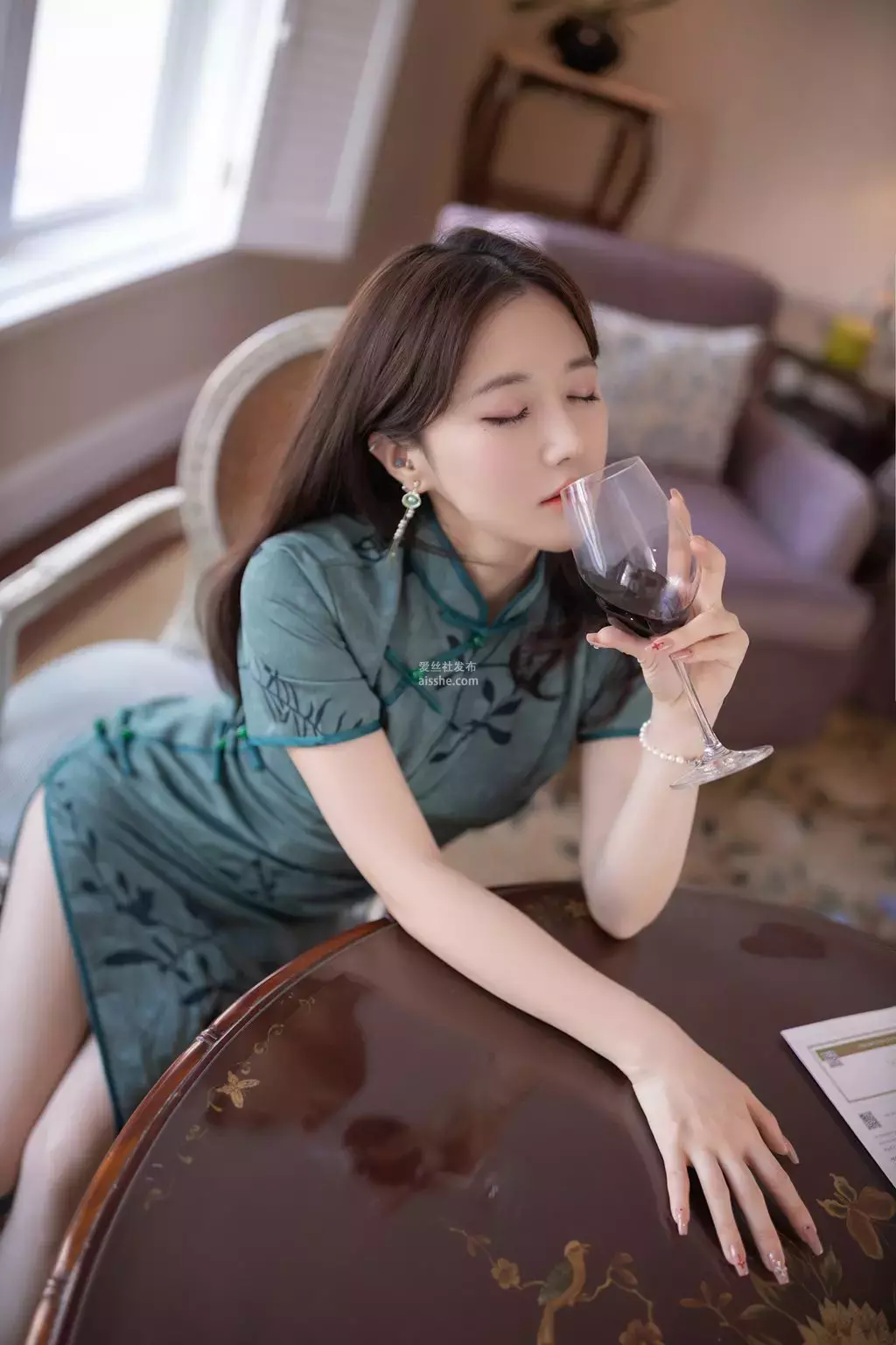 秀人内购@鱼子酱Fish – 内部私购《色劫》 性感迷人美女写真-丽图社