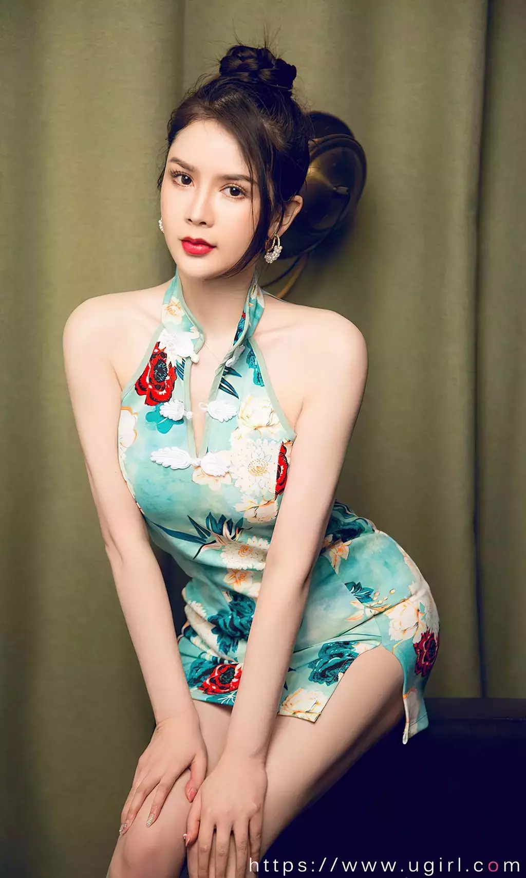 [Ugirls爱油物] 2024.05.29 No.2840 占有欲 李丽莎 制服丝袜美女套图-丽图社