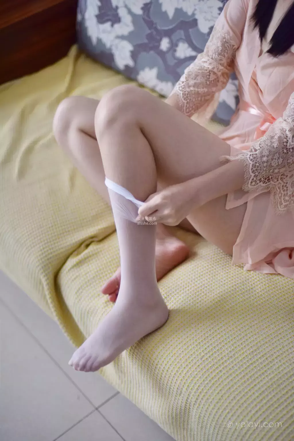 [YALAYI雅拉伊] 2024.01.08 NO.1088 丝绸之璐 璐璐 国内艺体美女拍唯美写真-丽图社