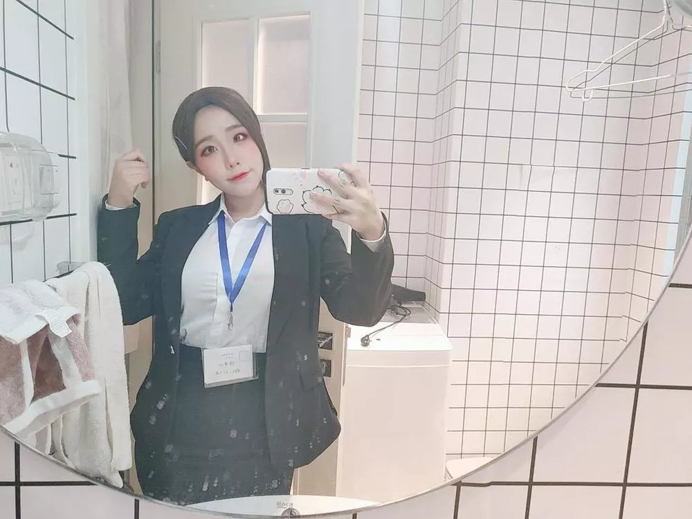 No.003-OL制服 [13P 6V] 美女套图 超高清美女写真套图-丽图社