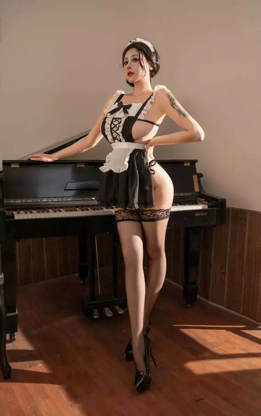 No.102 – 黑白女仆 [21P] 清纯美女图片高清图集-丽图社