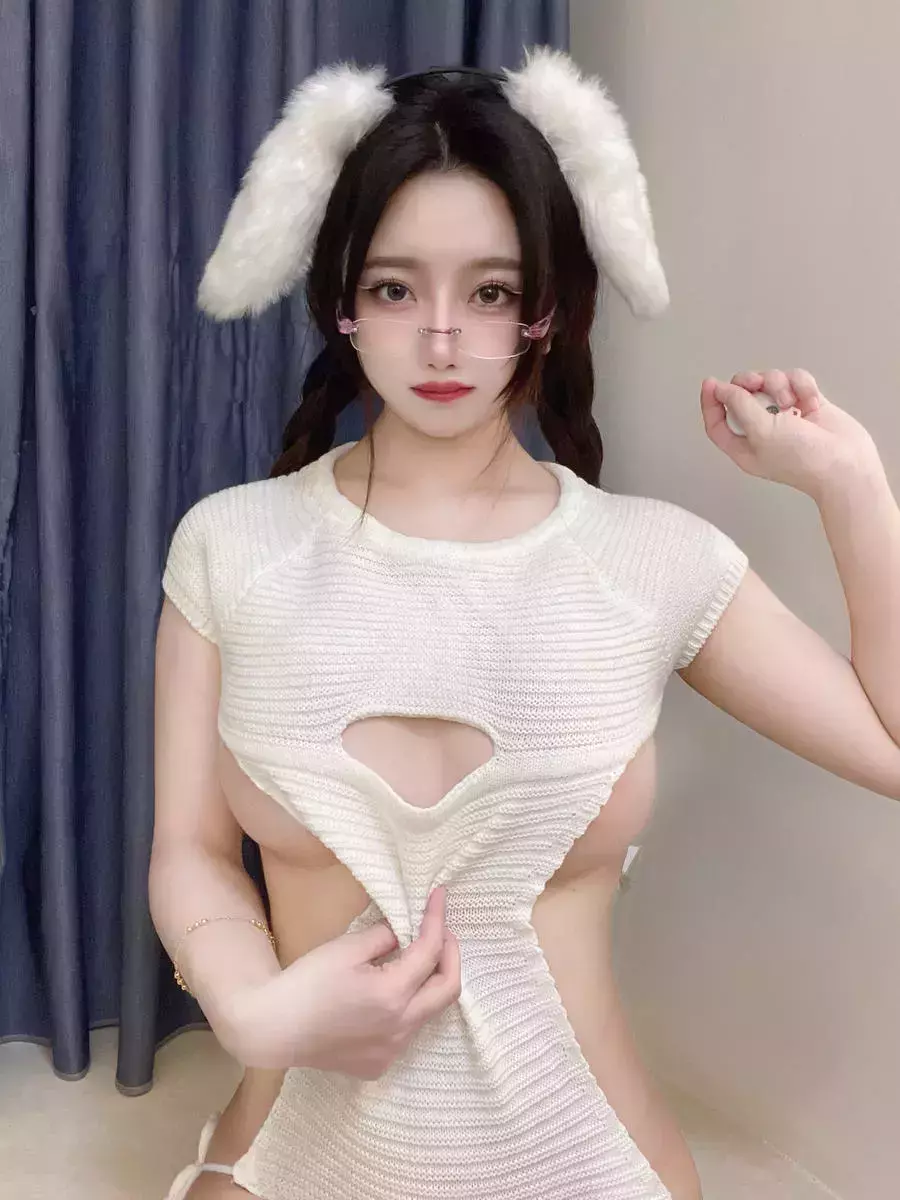 No.051 – 毛衣小兔子 [40P] 又纯又欲心动型小姐姐-丽图社