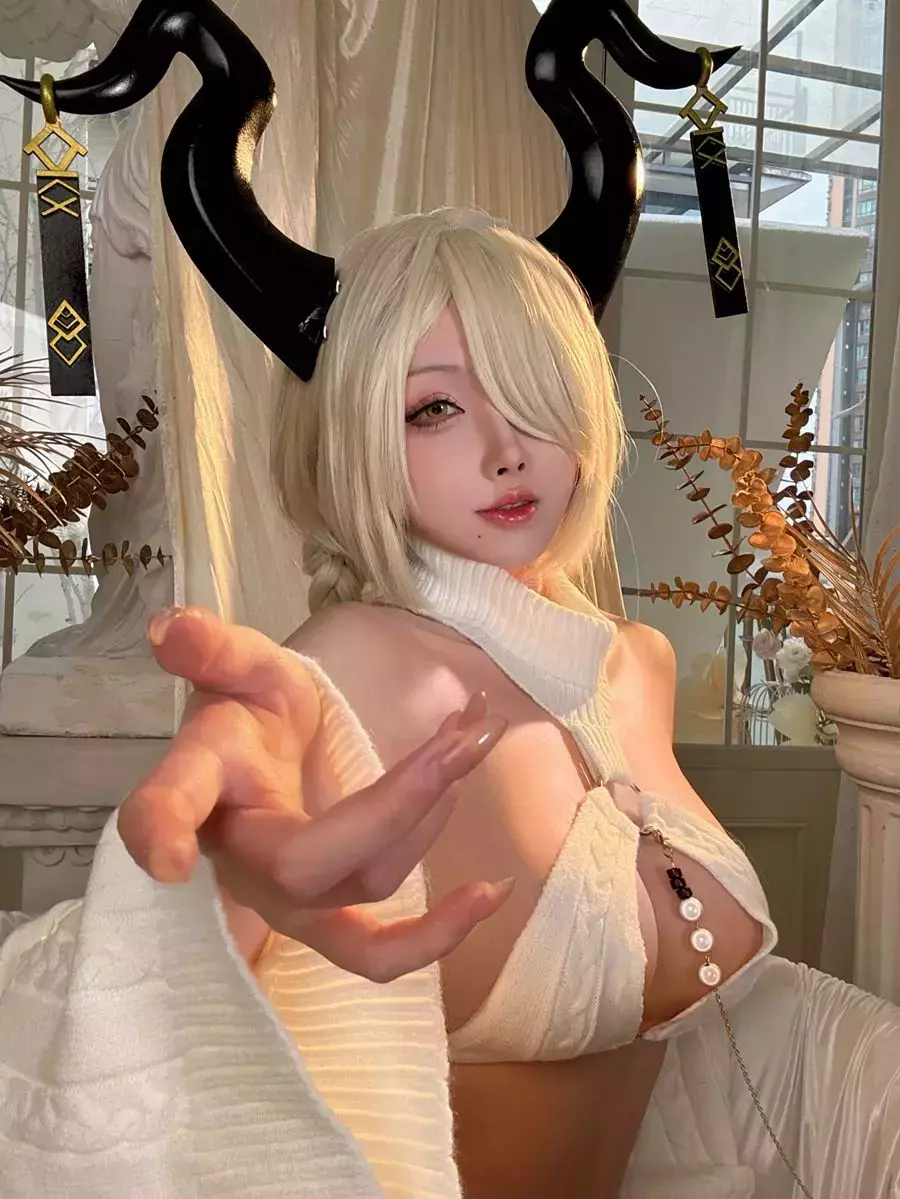 No.131 – 碧蓝航线 尾张毛衣 [22P] 多样百变女孩的时尚穿搭照片-丽图社