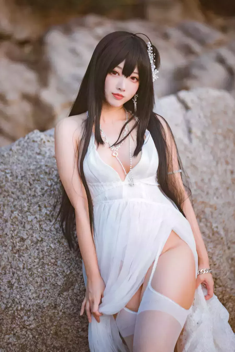 No.023 – 碧蓝航线 大凤 [32P] 长裙比基尼风美女写真-丽图社