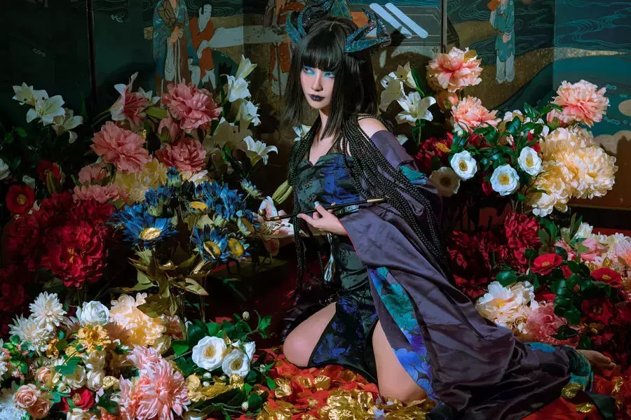 No.097 – 龙娘图鉴01 [73P] 国内艺体美女拍唯美写真-丽图社