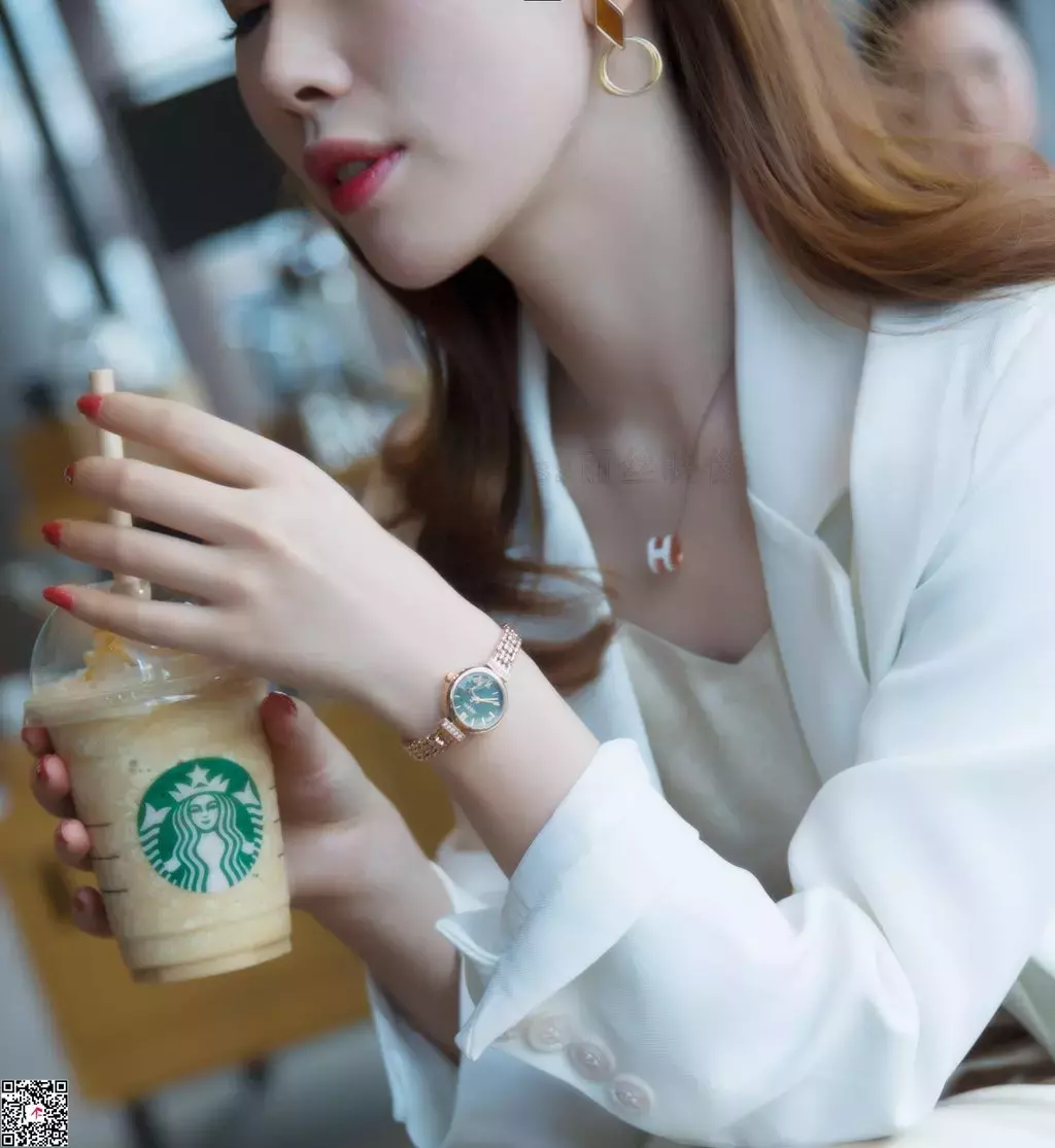 [LISS丽丝] NO.075 对白领同事的非分之想 美女写真素材-丽图社