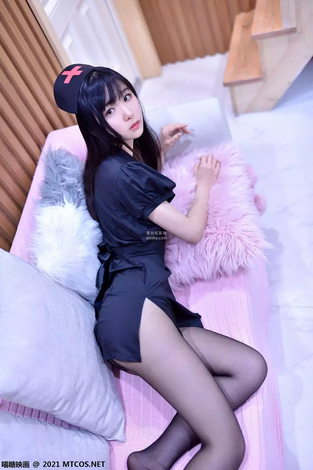 喵糖映画少女VOL.440 俏皮至服 气质时尚模特高级性感写真图集-丽图社