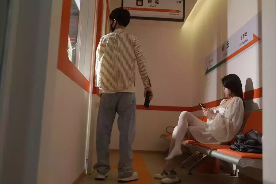 No.099 – 电车 [60P] 极品火辣爆炸身材美女高清壁纸-丽图社