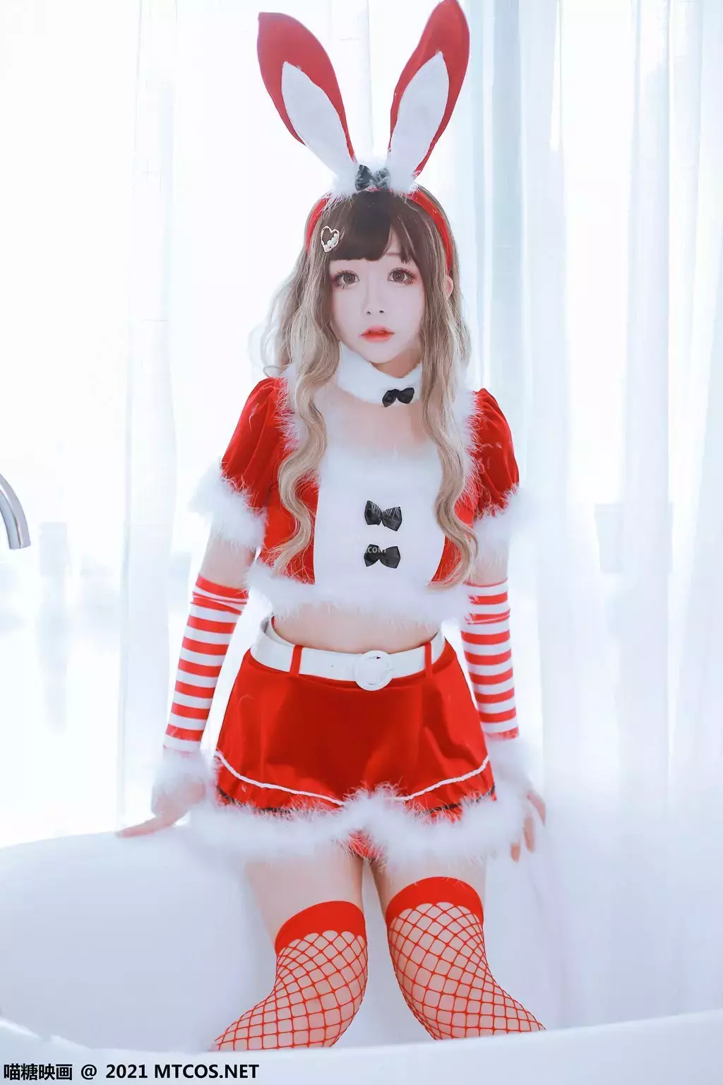 喵糖映画少女 VOL.389 红色兔子 美女模特性感写真图片-丽图社