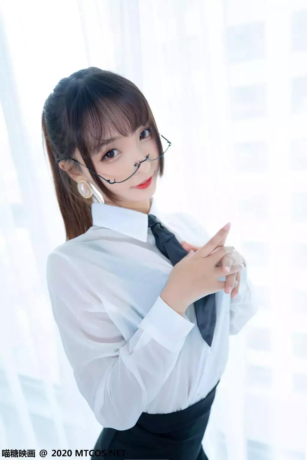 喵糖映画少女写真 VOL.202 OL黑丝制服裙 美女写真壁纸珍藏版-丽图社