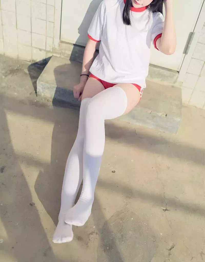 风之领域写真 No.120 体育课的操场上 性感迷人美女写真-丽图社