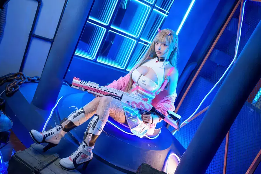 No.100 – Nikke胜利女神 毒蛇 [36P] 身材超级性感的美女手机壁纸-丽图社