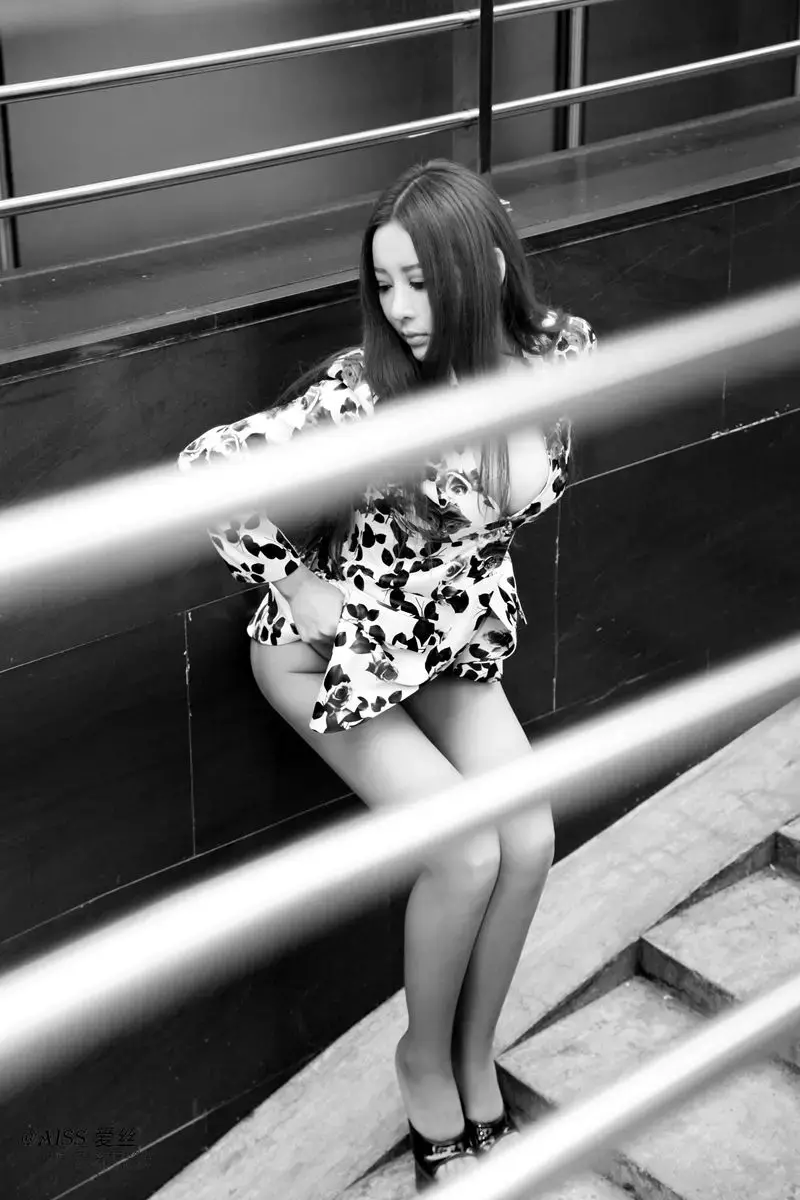 [AISS爱丝]写真 NO.024 美妙的邂逅 美女写真设计素材-丽图社