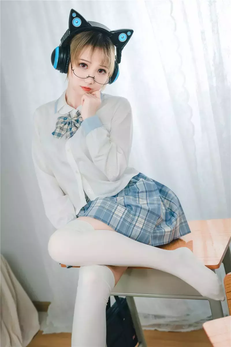 风之领域写真 No.202 爱听歌的喵喵酱 旗袍写真 美艳不减当年-丽图社