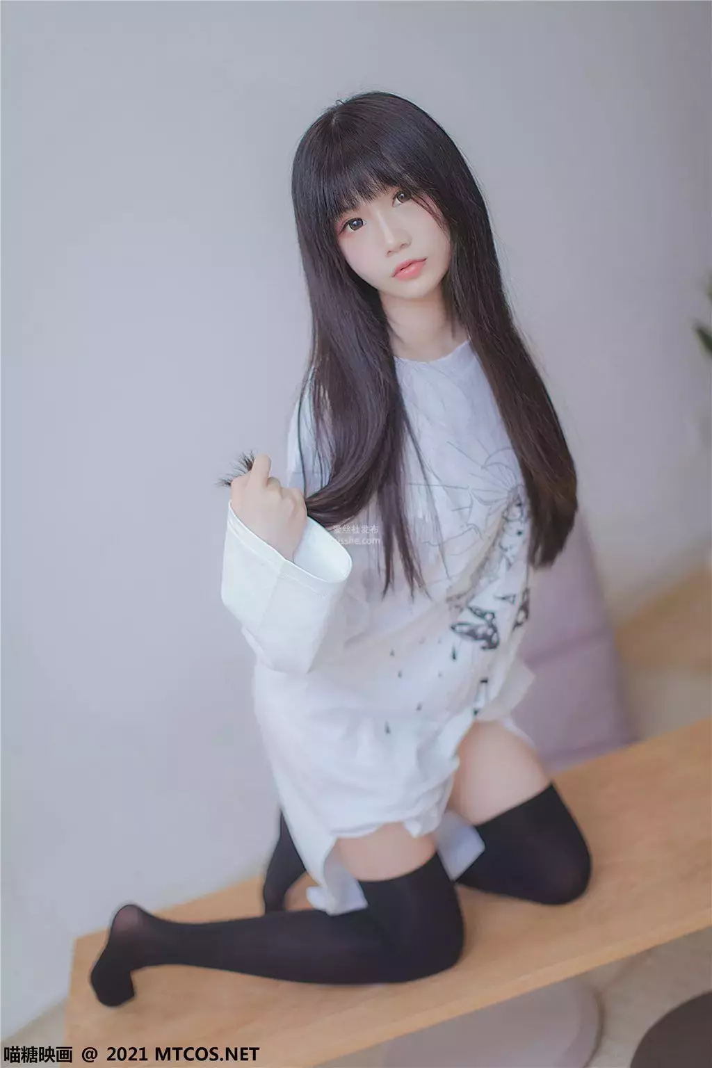 喵糖映画少女VOL.403 夏日白T 美女组图图片-丽图社