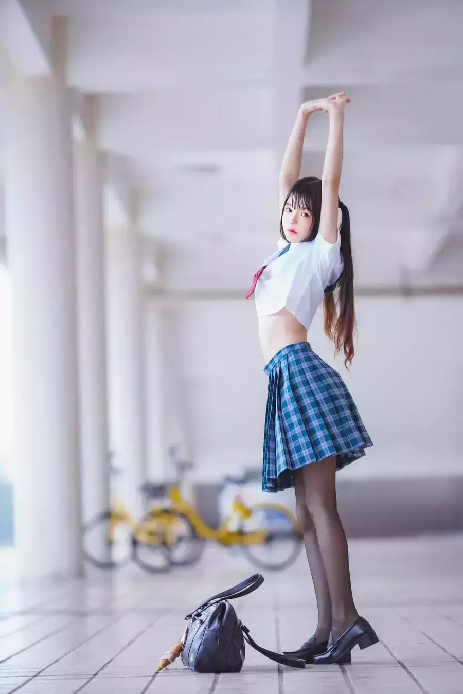 No.242 – 雨恋 [28P] 气质佳长相甜美-丽图社