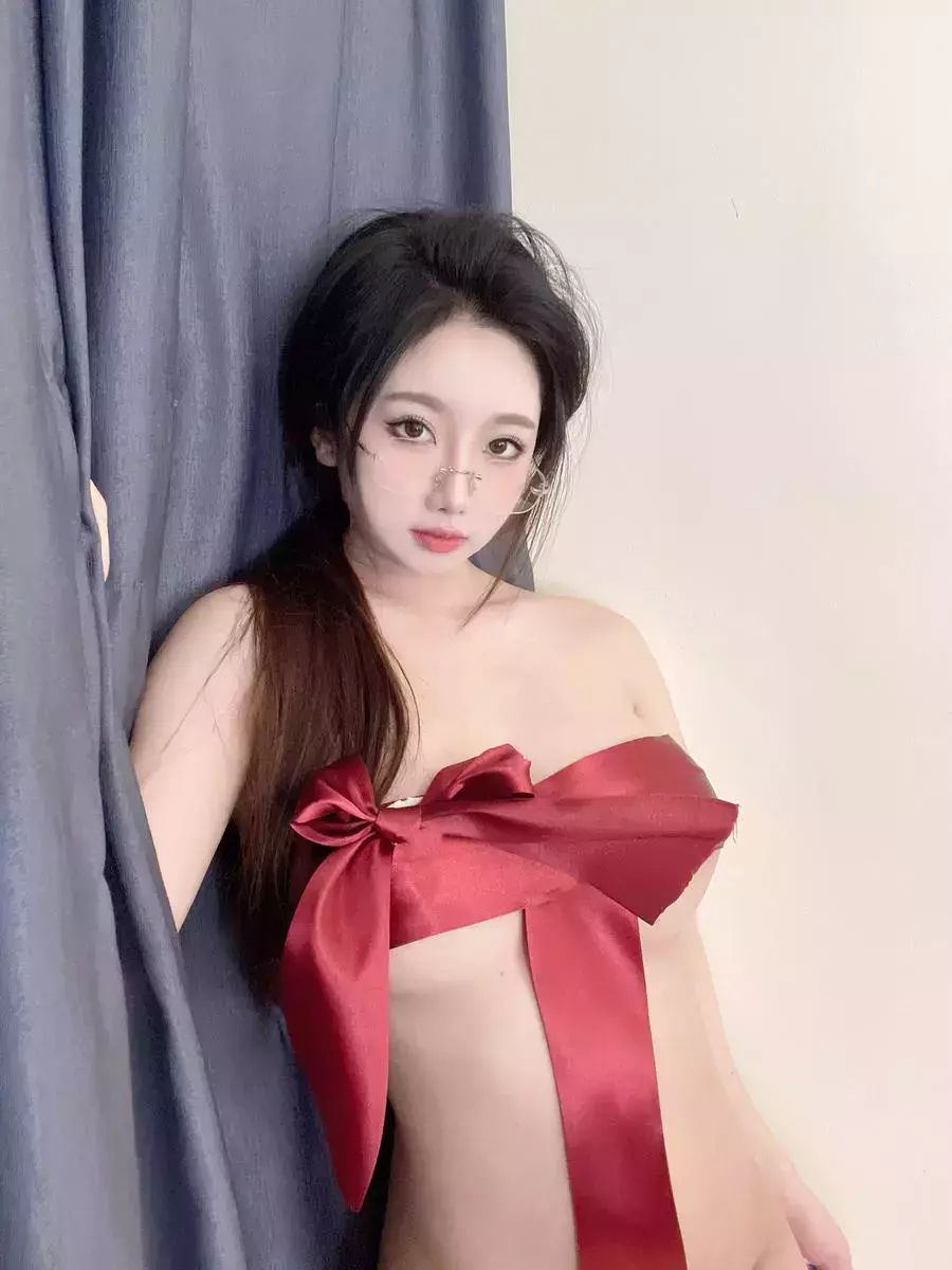 No.052 – 礼物 [30P] 美女写真套图素材照片-丽图社