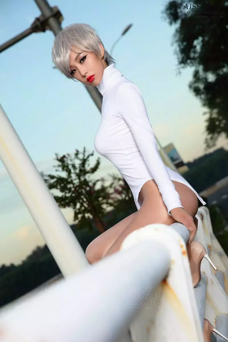 [AISS爱丝]写真 NO.031 丝之桥 气质女孩的时尚之旅-丽图社