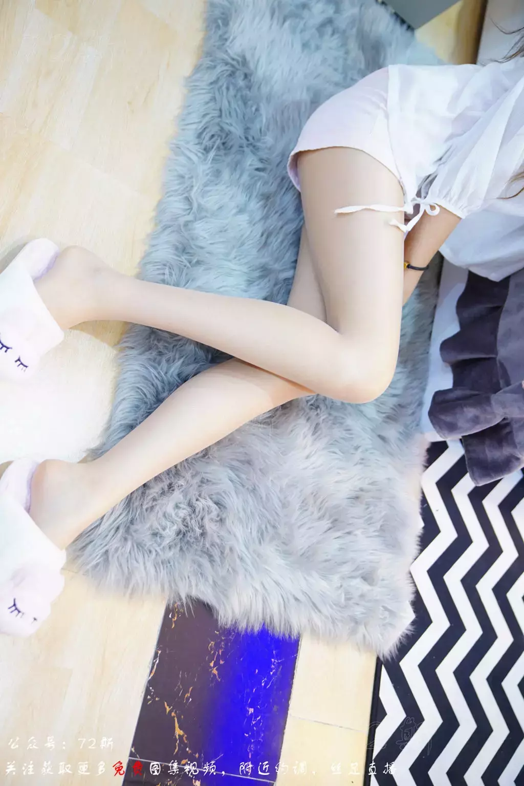 [72斯] NO.021-私房 白丝 街拍女神美图集锦-丽图社