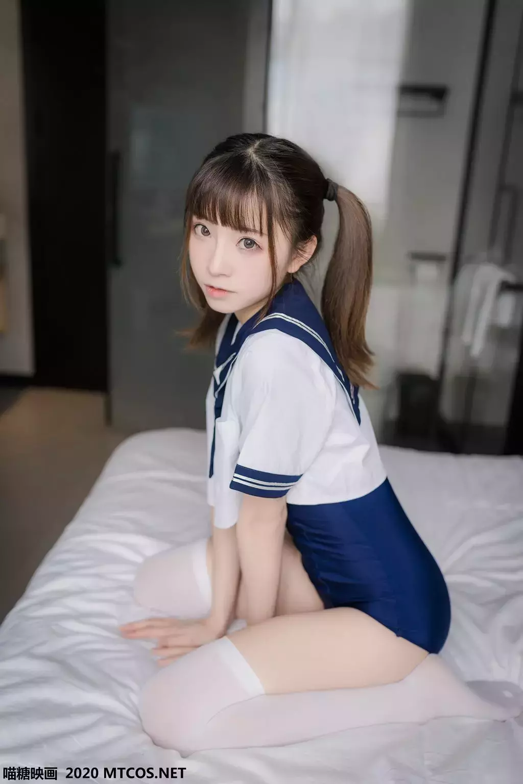 喵糖映画少女写真 JKL.006 泳装JK制服 好看身材模特美女图片壁纸-丽图社