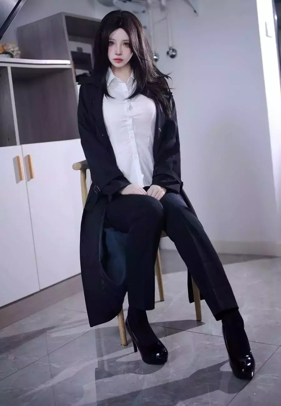 No.129 – 少女衣橱 西装裤 [44P] 百变时尚美女穿搭照片-丽图社