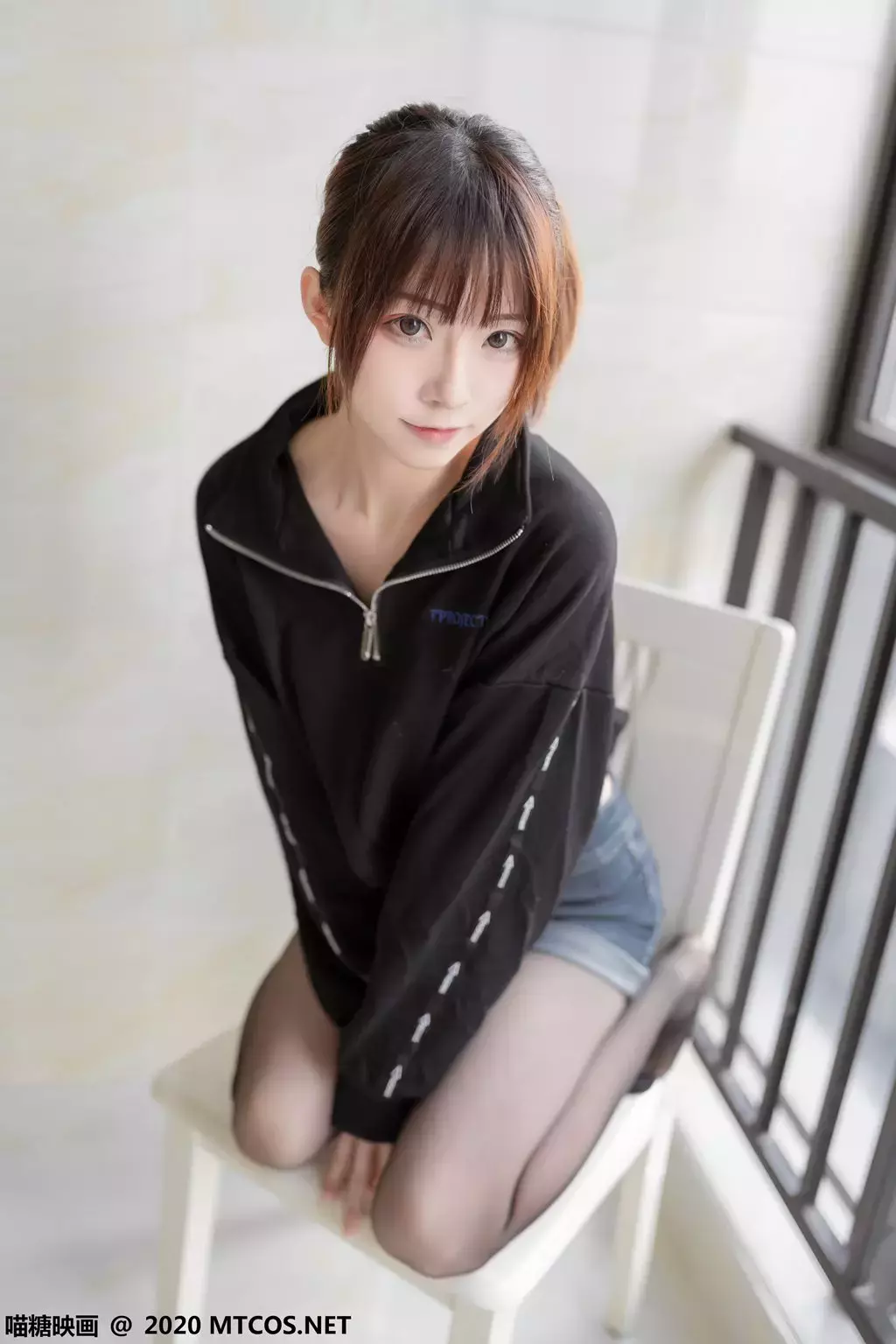 喵糖映画少女写真 VOL.166 单马尾黑丝俏皮女孩 个个都是美人胚子-丽图社