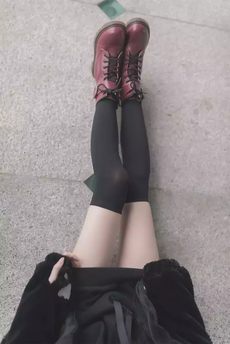 风之领域写真 No.145 纤细的小长腿 气质美女妩媚写真-丽图社