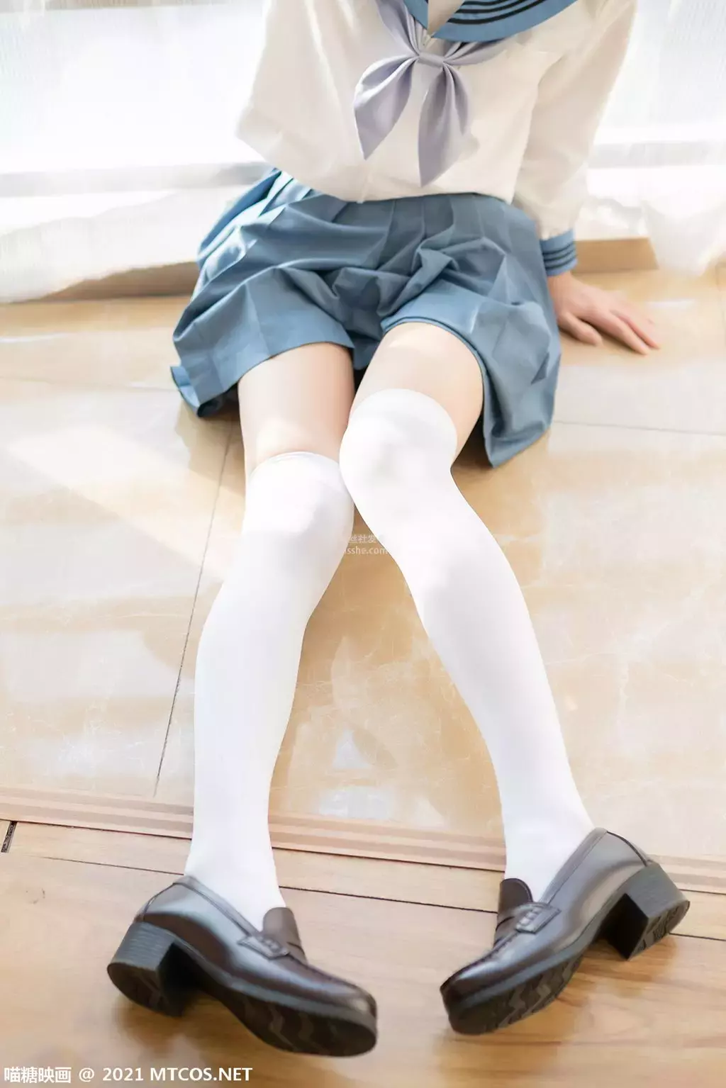 喵糖映画少女VOL.399 至服少女 气质美女写真图片-丽图社