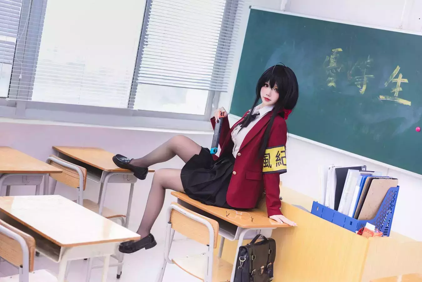 No.067 – 碧蓝航线 大凤 风纪委员 [80P] 性感美女写真照素材-丽图社