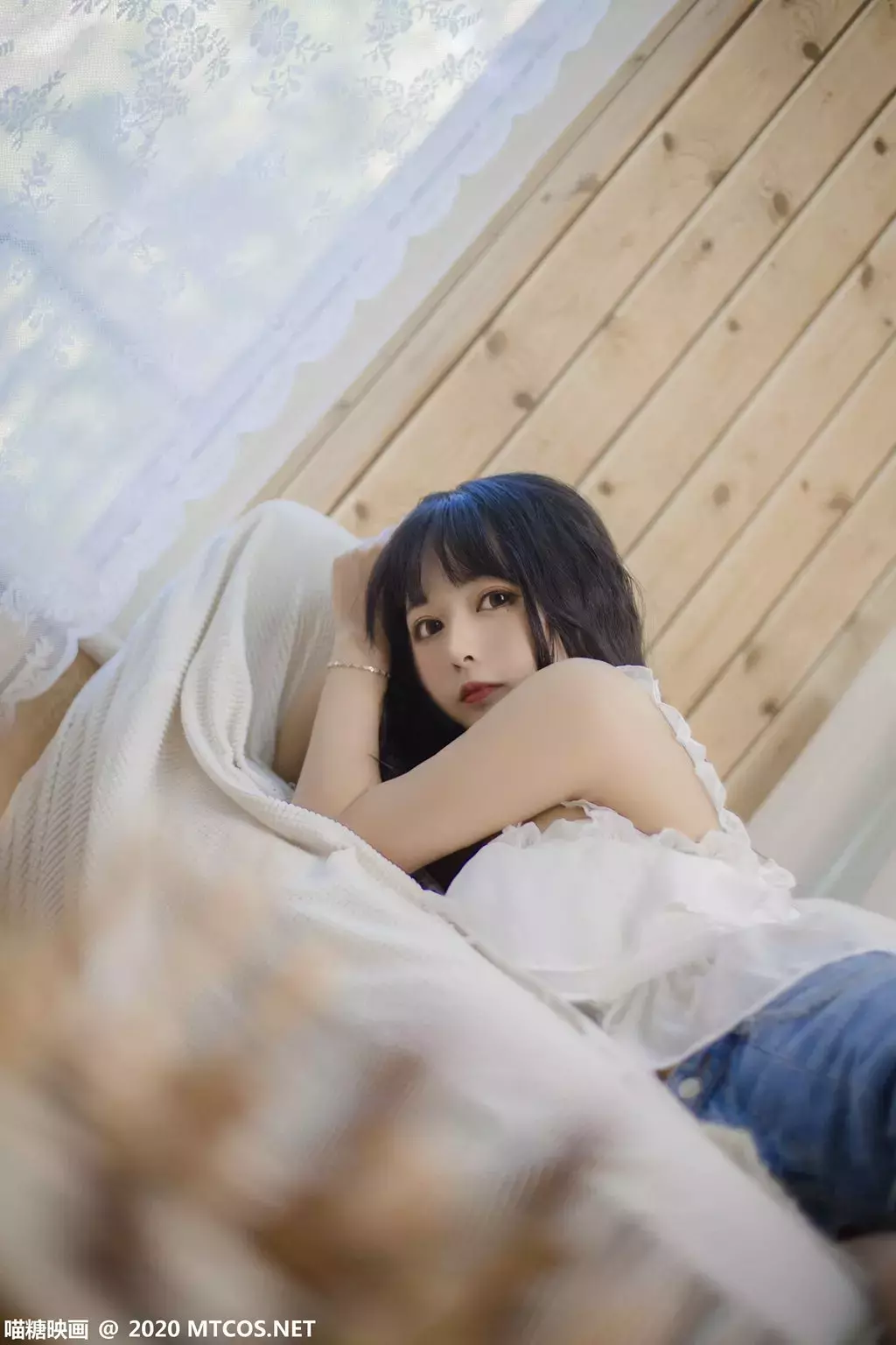 喵糖映画少女写真 VOL.288 客厅少女 个个都是美人胚子-丽图社